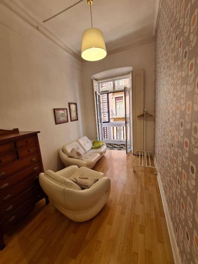 122A - Emblematica Vivienda En Playa San Lorenzo Gijón Kültér fotó